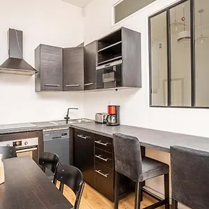  Appartement 08 Design Flat Republique France